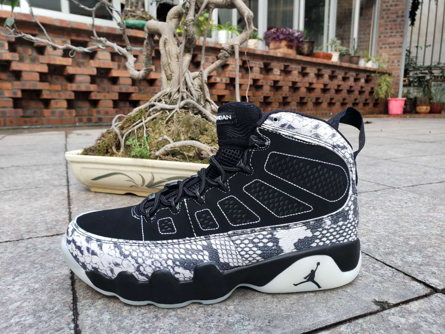 New Jordan 9 Retro SnakeSkin Black White - Click Image to Close